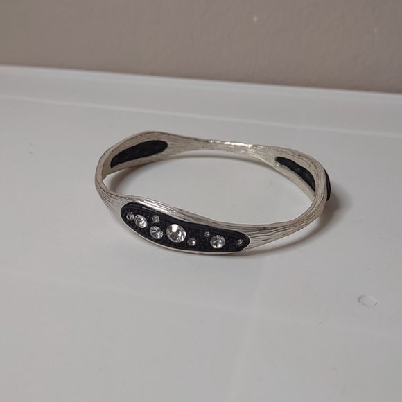 Weird Metal And Plastic Bangle - Picture 9 of 11